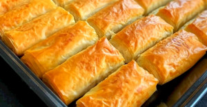 Baklava Yufkasından Peynirli Börek Tarifi