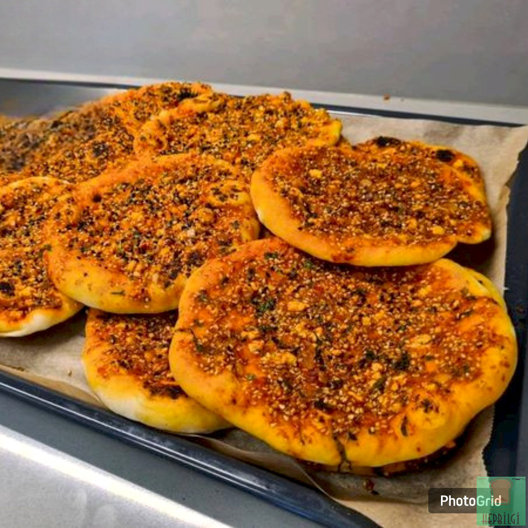 Hatay'ın Nefis Biberli Ekmek Tarifi - 1